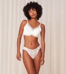 Triumph Lift Smart Brazilian Slip in weiss