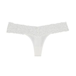 Lace Beauty String in weiss