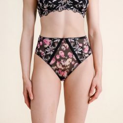 Blossom Slip in schwarz