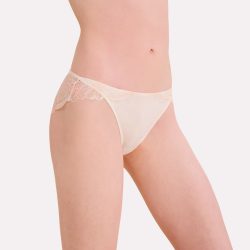 Cadence Slip in weiss