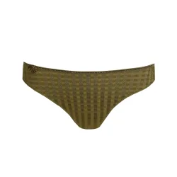 Avero Slip in