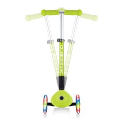 Scooter Junior mit Leuchtrollen