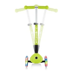 Scooter Junior mit Leuchtrollen