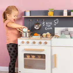 Kinderküche Linum