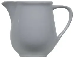 Josefa Milchgiesser 30