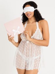 Lovehoney White Lace Babydoll Gift Set (White One size), Weiss - One Size - Amorana