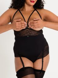 Lovehoney Plus Size Hourglass Black Smoothing Open-Cup Crotchless Body (Black 3X / 4X), 3X / 4X - Amorana