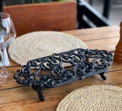Stövchen für 3 Teelichter Landhaus Vintage-Stil Rechaud Gusseisen Schwarz