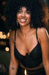 Hunkemöller Unwattierter Longline-Bügel-BH Elle Schwarz