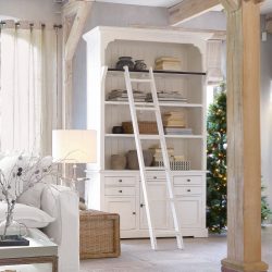 Schrank Monts