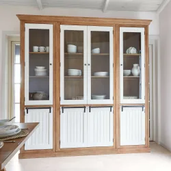 Schrank Isaverny