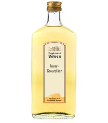 Löwen: Feiner Gewürzlikör / 30% Vol. / 0,5 Liter - Flasche