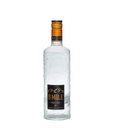 9 Mile Vodka Granite Rock Filtrated / 37,5 % Vol. / 0,7 Liter-Flasche mit LED-Licht