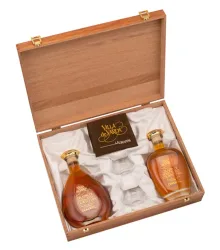 Villa de Varda Geschenkset Alta Selezione Duetto Albarel & Cortalta / 40 % Vol. / 2 x 0,7 l in Holzschatulle