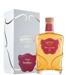 Bertagnolli Grappa di Teroldego Barrique / 42 % Vol. / 0,7 Liter-Flasche in Geschenkbox