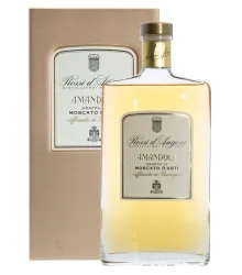Rossi d’Angera Amandola Grappa di Moscato d’Asti / 42 % Vol. / 0,7 Liter-Flasche in Geschenkkarton