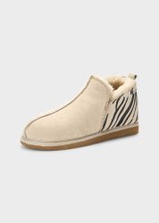 Hausschuhe aus Lammfell - beige / schwarz / gemustert - Gr. 38 von Goldner Fashion