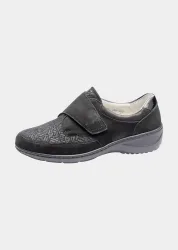 Halbschuhe mit breitem Klettverschluss - schwarz - Gr. 36 von Goldner Fashion