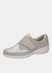 Slipper mit verstellbarem Klettverschluss - beige - Gr. 5 von Goldner Fashion