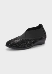 Hausschuhe mit Gummizug und Soft-Touch - schwarz - Gr. 36 von Goldner Fashion