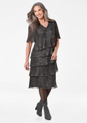 Kleid aus glänzendem Plissée - schwarz / silberfarben / gemustert - Gr. 20 von Goldner Fashion