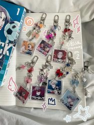 Blaue Schlüsselanhänger, Band 2, Anime-Taschenanhänger, Y2K, Anime Y2K handgefertigt