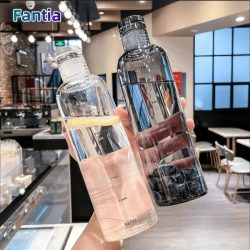 500 ml elegante, auslaufsichere Wasserflasche mit Zeitskala. Bleiben Sie hydratisiert. Täglich leicht und tragbar für Fitness- und Outdoor-Abenteuer