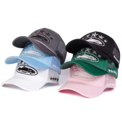 Neuer Stil Unisex Baseballkappe Klassisches Besticktes Muster Mesh-Kappe für Männer und Frauen Atmungsaktive Streetwear Sommer Trucker-Mütze