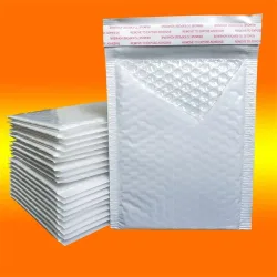 50 Stück Perlglanzfolie, wasserdicht, Luftpolstertasche, Verpackung, Express-Tasche, weißer Schaumstoff, selbstklebende Packungstasche, Versandtasche, verdickter Umschlag