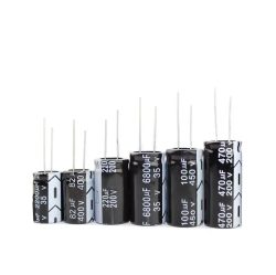 10V 16V 25V 35V 50V 63V 100V DIP Aluminium-Elektrolyt-Kondensator 10UF 22UF 47UF 100UF 220UF 330UF 470UF 680UF 1000UF 2200UF 4700UF