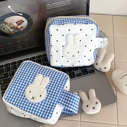 Niedliche Miffy Rabbit Menstruationstasche, tragbare, kompakte Make-up-Tasche, kleine Aufbewahrungstasche für Reisen und Ausflüge, Tasche für verschiedene Zwecke