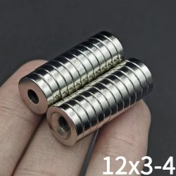 10/20/40 Stück 12 x 3?4 Loch-Magnet, 12 mm x 3 mm Loch, 4 mm, rund, superstark, stark, permanent magnetisch, für Kühlschrank, Heimwerken, Gebäude