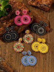 Boho Bunte Perlenohrringe für Frauen Luxuriöse Handgefertigte Kristall Runde Geflochtene Hängeohrringe Modeschmuck Geschenke