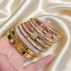 Luxuriöses Vergoldetes Edelstahl-Armreif für Damen Modeschmuck Accessoire Muttertagsgeschenk ?
