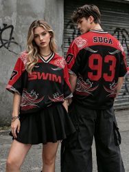 2026 SWIM Unisex Jersey Y2K Modisches Streetwear-Oberteil V-Ausschnitt Locker Kurzärmeliges Geschenk für den Sommer Herren- und Damen-T-Shirt