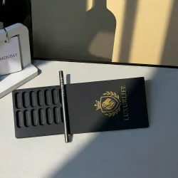2er-Pack Schnupftabakdosen ? 9-Fächer mit Metallrohr, Kronen-Emblem, Schnupftabak-Set