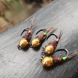 1 Stück Neuer Sinkender Wolframkopf-Nymphen-Fliegenfischerköder Jighead-Nymphen-Fliegen-Set Realistische Insektenköder Angelköder-Zubehör