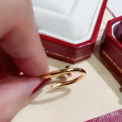 Hypoallergener Verstellbarer Schraubnagelring, Anlauffreies Metall, Offener Ring für Männer und Frauen, Tägliches Tragen, Stapelbares Finger-Accessoire