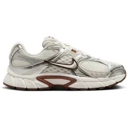Nike V5 RNR Sneaker Damen