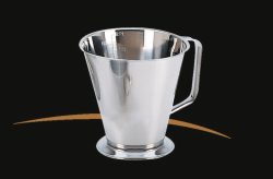 Messbecher mit Ringfuss und Ausgiesser graduiert 1 L.