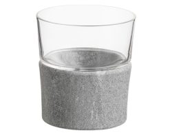 Whiskyglas mit Steinsockel