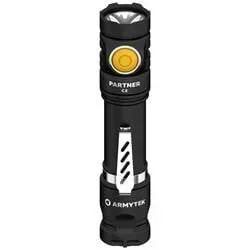 ArmyTek Partner C2 Magnet USB Warm LED Taschenlampe mit Gürtelclip, mit Holster akkubetrieben 1020 lm 118 g