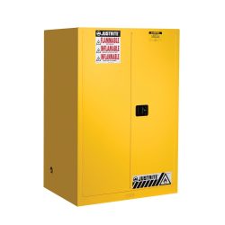 Justrite® Brandschutzschrank Classic Sure-Grip® FM, HxBxT 1.650 x 1.090 x 860 mm, 2 Fachböden, selbstschliessend