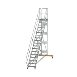 Munk Plattformtreppe 45° fahrbar Stufenbreite 600 mm 18 Stufen Aluminium geriffelt