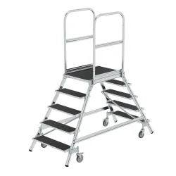 Munk Podesttreppe beids. begehbar mit Federrolle Korundbeschichtung R13 5 Stufen