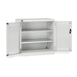 Fami PERFOM Beistellschrank, 2 Fachböden, perforierte Flügeltüren, HxBxT 1.000 x 1.023 x 555 mm, lichtgrau