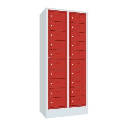 PAVOY Schliessfachschrank mit Zentraltür, 2 x 10 Fächer, HxBxT 1.850 x 770 x 500 mm, mit Sockel, feuerrot, lichtgrau