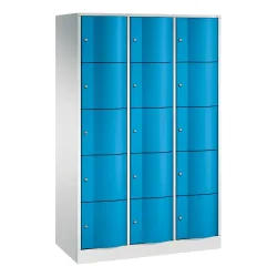C+P Schliessfachschrank Resisto, 3 Abteile, 15 Fächer, B 1148 x T 540 x H 1950 mm, Lichtgrau/Lichtblau