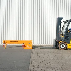 Bauer® Kranarm Modell 1, Reichweite bis 3.690 mm, TK bis 5.000 kg, gelborange