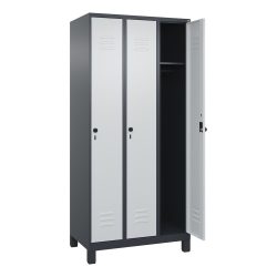 C+P Spind Classic PLUS, Füsse, 3 Abteile, HxBxT 1.950 x 900 x 500 mm, anthrazitgrau, lichtgrau, für Vorhängeschloss, ohne Mitteltrennwand